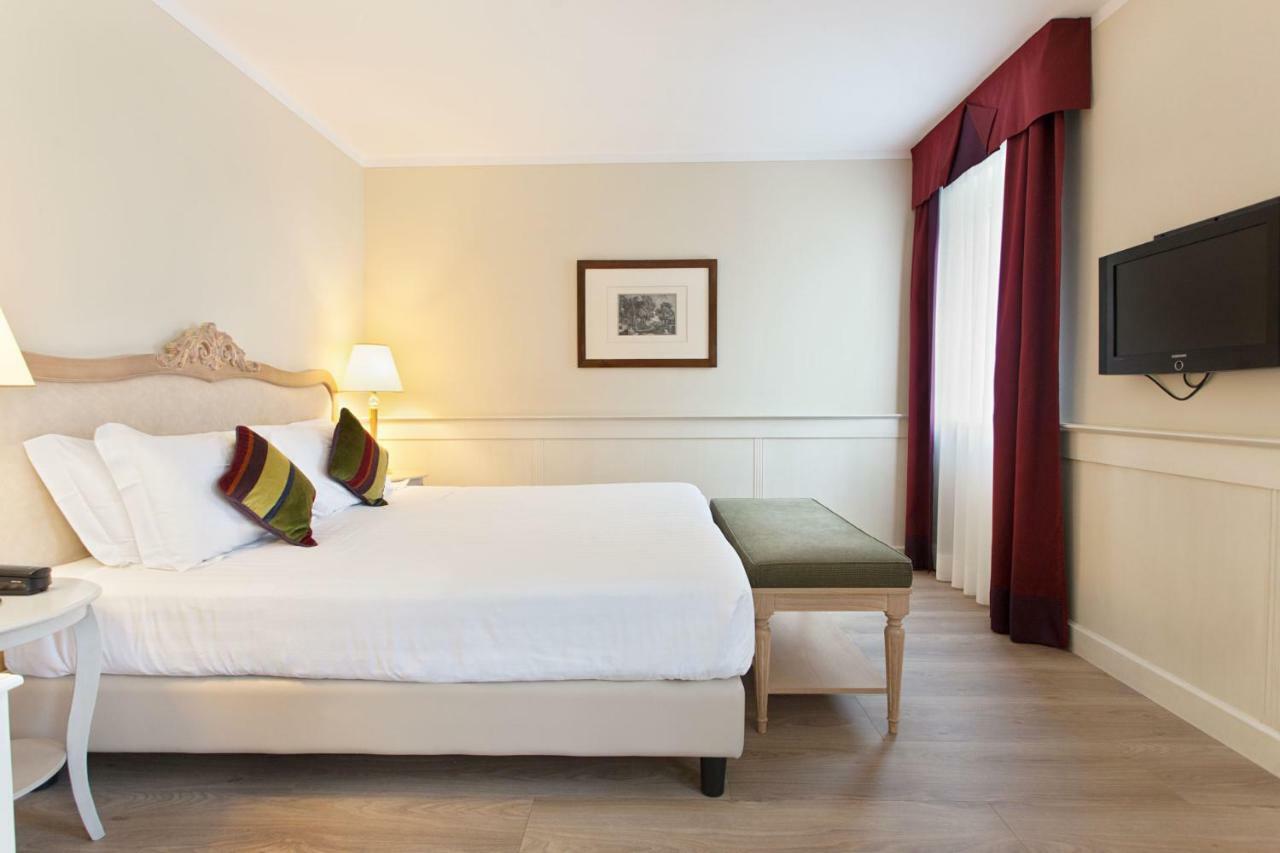 Hotel Leon d'Oro Rovereto  Esterno foto